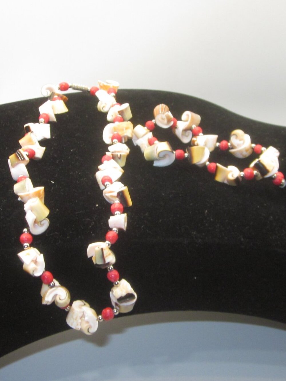 Shell Necklace & Bracelet